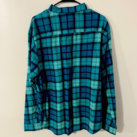 Forever 21 Flannel - Blue and Green Checkered - Picture 2 of 2